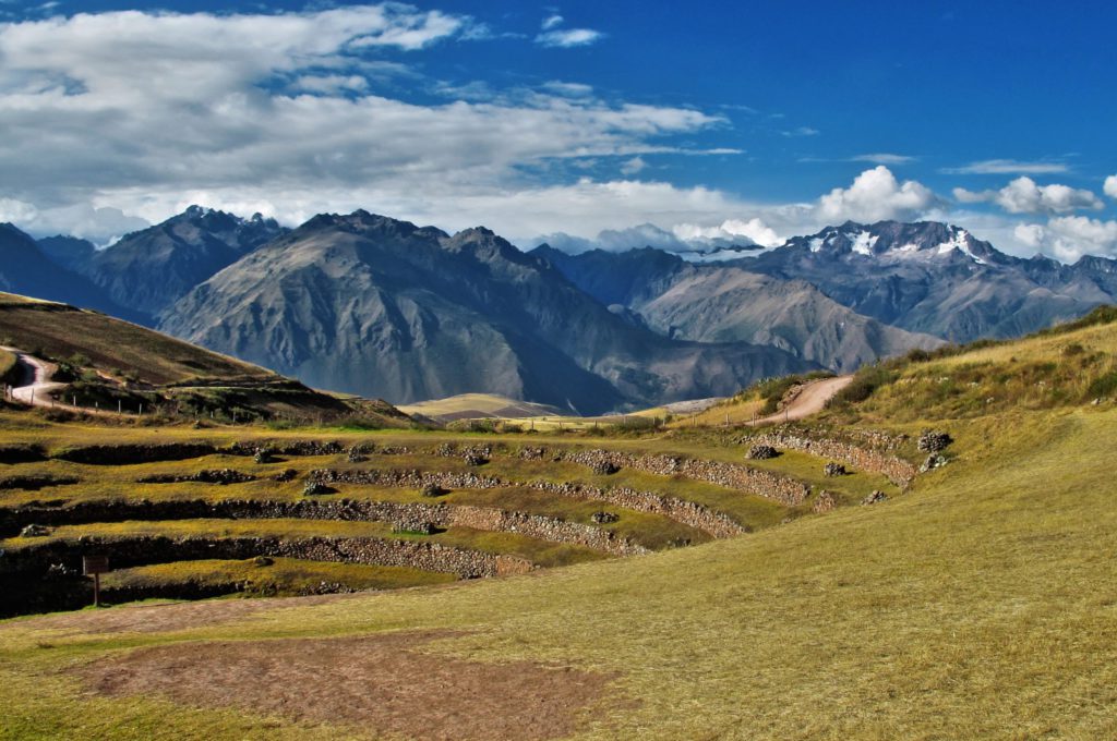 Taxi Shuttle & Sacred Valley Tour 02 - Peru Quechuas Lodge Ollantaytambo.jpg